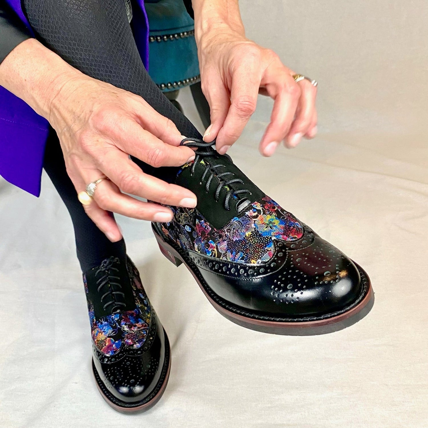 Women’s Saddle Shoes For Sale