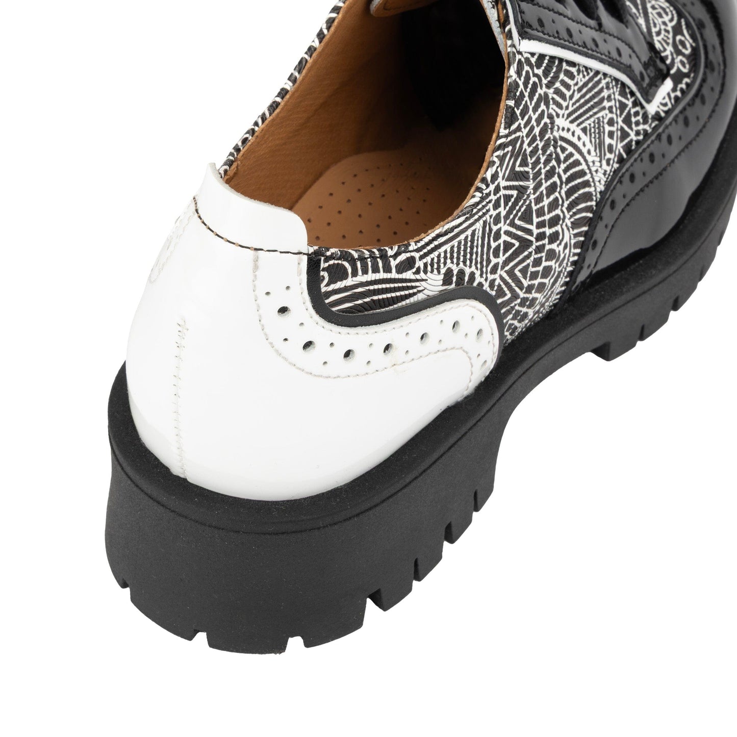 Artisan - Black & White & Graphic Print Womens Shoes Embassy London 
