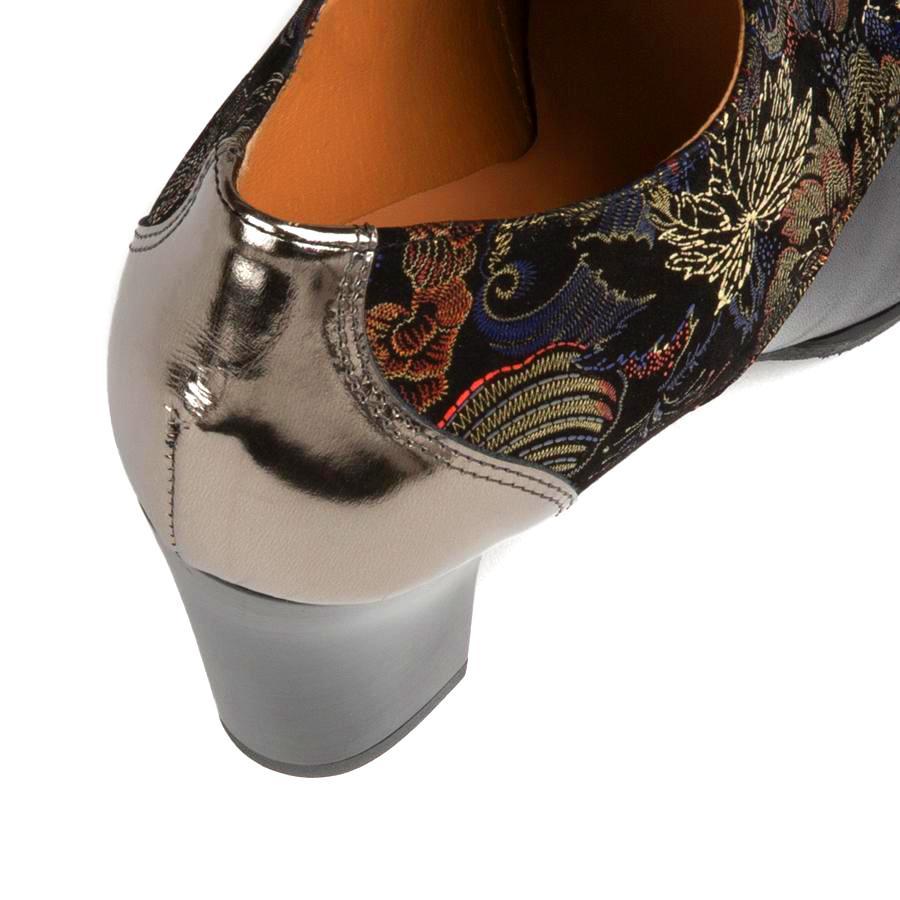 Roulette - Black & Gold Heels Embassy London 
