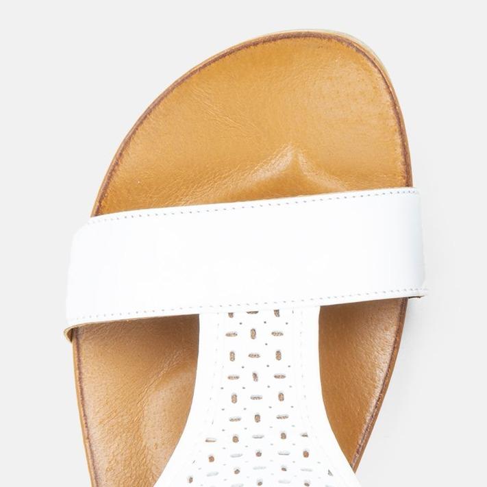 UpTown - Pure White Sandals Embassy London 